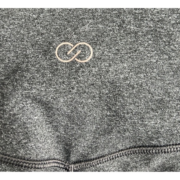 NWT CALIA Carrie Underwood Bike Gray Shorts Women 2X High Rise 10 Inseam Fitted - Picture 3 of 8